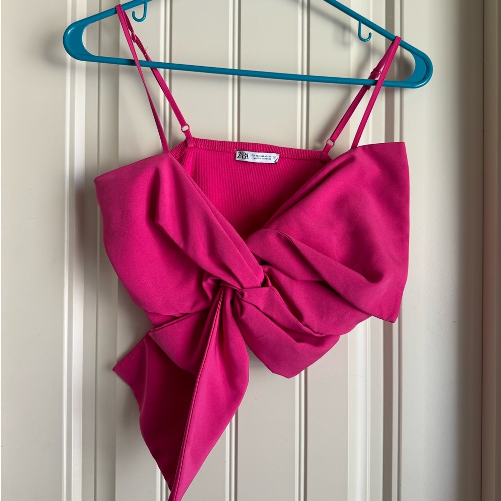 Bow twist tank top